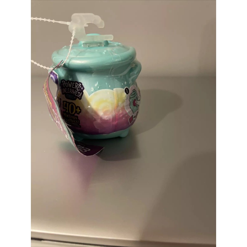 Magic Mixies Mixlings Collector Cauldron