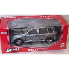 mond'o motors P0RSCHE cayenne turbo car in silver 1.24 scale diecast model