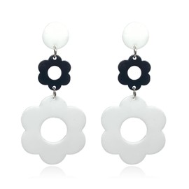 TIANHONGYAN Handmade Acrylic Flower Earrings - Bohemian Double Daisy Drop Resin Flowers Dangle Earrings for Women 70s 80s Party Accessories (white+black)