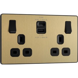 BG Electrical Double Switched Power Wall Plug Socket with Fast Charge Type A and Type C USB Charging Ports, Evolve, Satin Brass, 13A, 22W, PCDSB22UAC22B