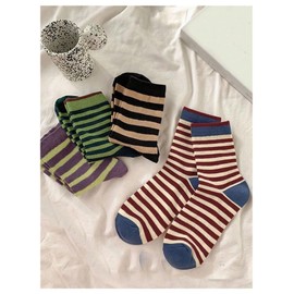 WDIRARA Women's 4 Pairs Colorful Striped Socks Cozy Soft Crew Socks Multi Stripe 40-43
