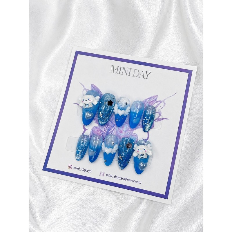 Cinnamoroll Dream Sky Handmade Nail Tips - Almond / 시나모롤