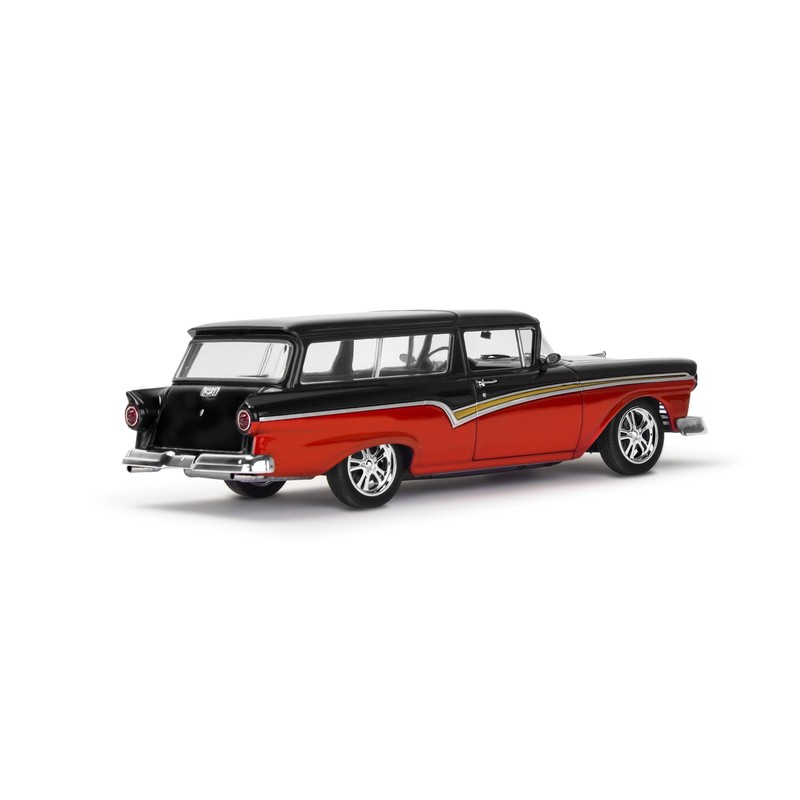 Revell 14548 '57 Ford Del Rio Ranch Wagon 2'N1 1:25