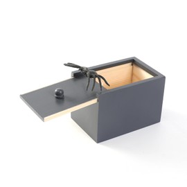 Wifsakong Spider Prank Box - Hilarious Wooden Toy for April Fools' Day, Birthday Surprises, and Gag Gifts - Perfect Practical Joke Kit for Laughter and Fun Moments (Grey)