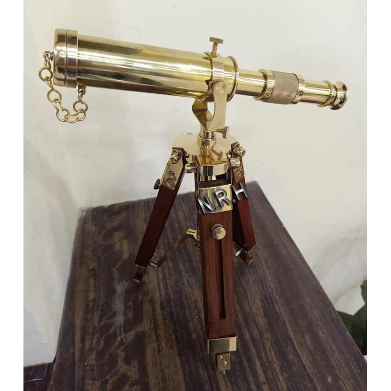 Nautical Replica Hub Brass & Brown 9 Inch Manual Focus