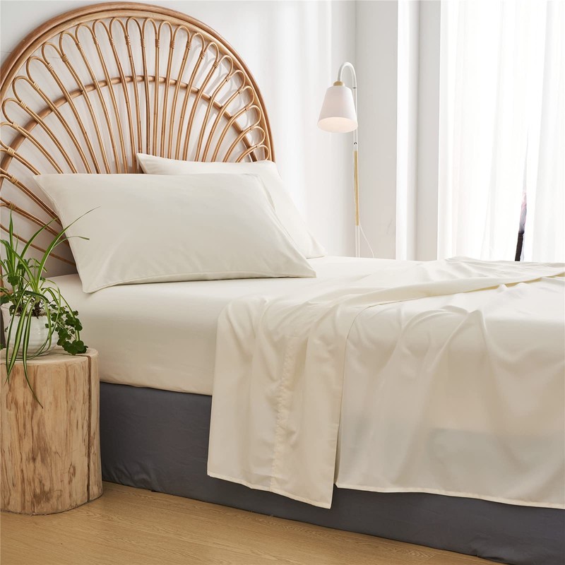 KAKIJUMN White Tufted Comforter Set Full Size 7 Piece Bed