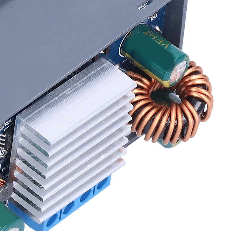 Módulo de Alimentación DC-DC Boost Convertidor Regulador DC5.5-30V a DC0.5-30V