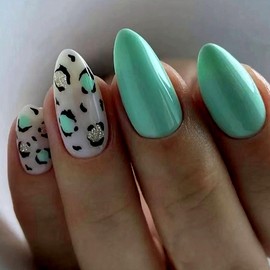 24Pcs Leopard French Tips Short Oval Press on Nails, Bling Glossy False Nails Gel Glue on Nails, Stylish Manicure Art Acrylic Fake Nails Stick on Nails for Coquette Women Girls, Green&White