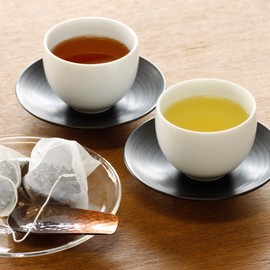 Kyoto Rikyuen b-w-set Black and White Tea Set, White Sencha, Black Road, Assortment, Gift for New Years, Tea Gift, Regular Tea Leaves, Made in Japan