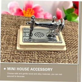 Operitacx 2 Stück Mini-nähmaschine Kleines Nähen Heimdekoration Wohnkultur Miniatur-nähmaschinenmodell Mini-möbelmodell Mini-hausnähmaschine Mini -hausdekoration Home-desktop- Legierung