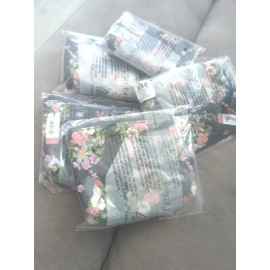 Vera Bradley Essential Zip Top Pouch in Paisley Rain, New w/Tag, in Sealed Bag