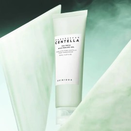 Skin1004 Tea Trica Mild Peeling Gel - Exfoliante 125ml Normal A Grasa Día/noche