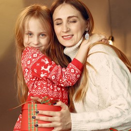 MADISON TYLER Christmas Dangle Teardrop Earrings for Women | Gold Snowflake and Star Rhinestone Earring | Ornament Drop Hypoallergenic Lightweight Jewelry | Xmas Holiday Earrings Gifts