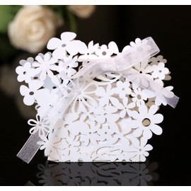 Pack of 50 Hollow Flowers Gift Box Gift Box Candy Box Gift Box Guest Gift Folding Box for Wedding Christening Birthday Party Favour Table Decoration Bride and Groom Gift Packaging, White