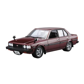 Aoshima Bunka Kyozai 1/24 The Model Car Series No. 71 Toyota E71/70 Corolla Sedan GT/DX 1979 Plastic Model
