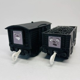 Thomas & Friends Trackmaster  Custom  Black Troublesome Truck  Train READ!!