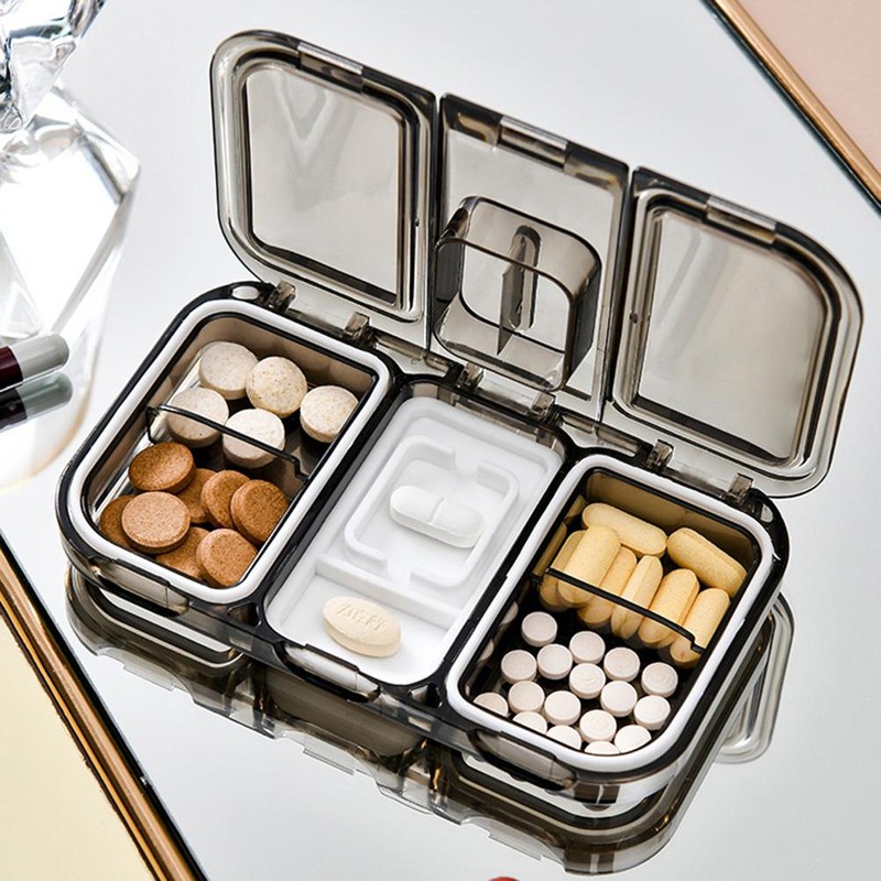 2 in 1 Portable Pill Organizer Pill Cutter Dustproof and