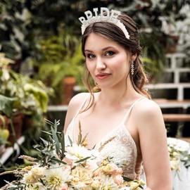 Pearl Headband, Bride Headband, Bachelor Party Women Headband, Bride to be Hair Accessories, Bride Headpiece, Headband Bride, Bridal Decorations for Weddings, Girlfriends Party (A1)