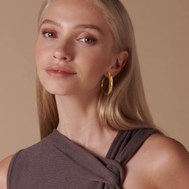 ENSKEFEN Curved Gold Hoop Earrings for Women Gold Huggie Earrings Gold Plated Open Earrings Lightweight Hypoallergenic Earrings