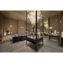 AMINKINA 18K Gold Guardian Angel Necklace, Moissanite Angel Necklace, Valentine's Day Jewelry Gift for Wife Girlfriend (style two White, 18K)