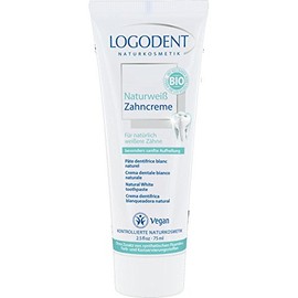 Logona Natürliche Zahnpaste.