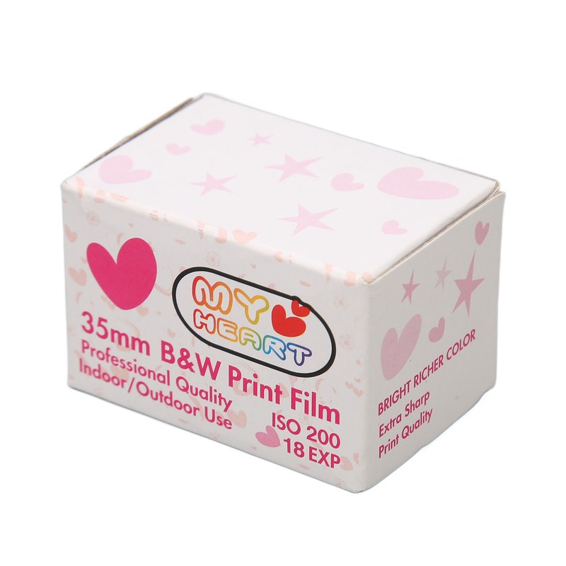 35mm Black and White Print Film ISO 200 HD Camera