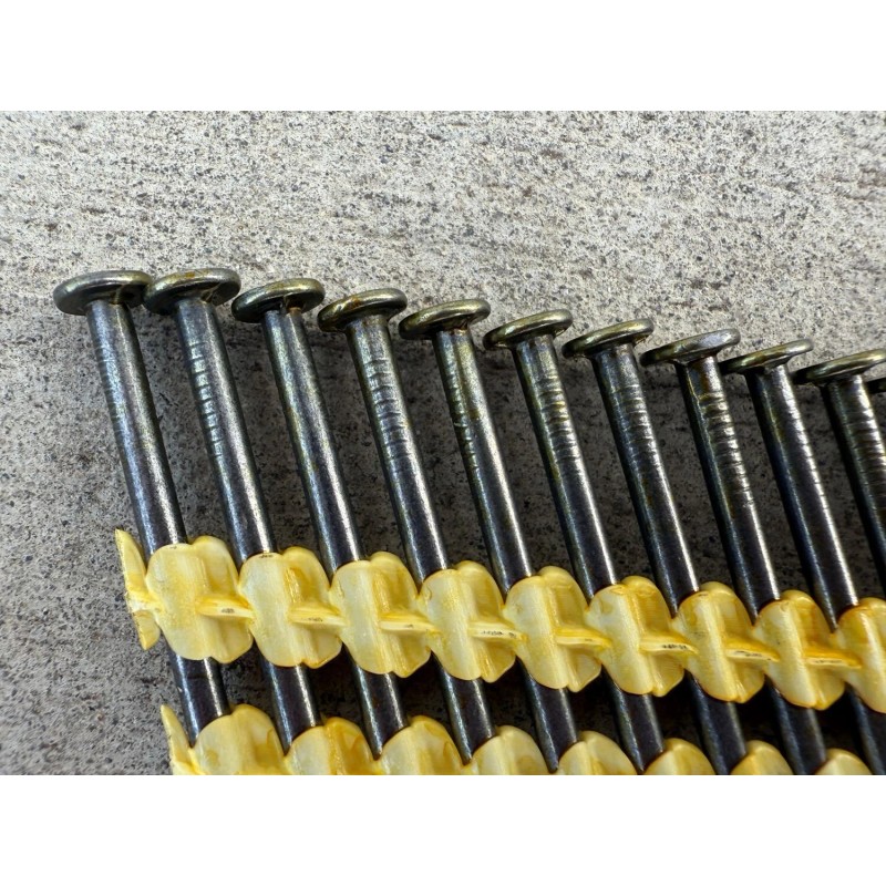 Sandbaggy 3.5 in 21 Degree Framing Nails - Plastic Collated