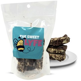 Freeze Dried Fudge Sundae Crunch Ice Cream Bars. Includes One Pack - 3 Pcs Freeze Dried Ice Cream Bar by The Sweet Lyfe. Perfect for a Sweet and Cruchy Freeze Dried Dessert Experience.