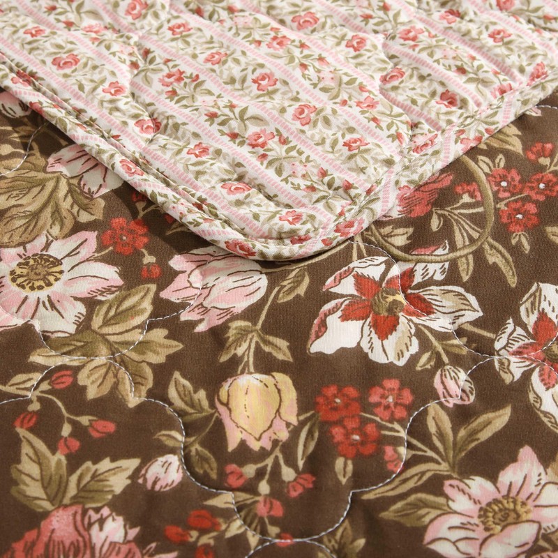 Laura Ashley - Full/Queen Quilt Set, Reversible Cotton Bedding with