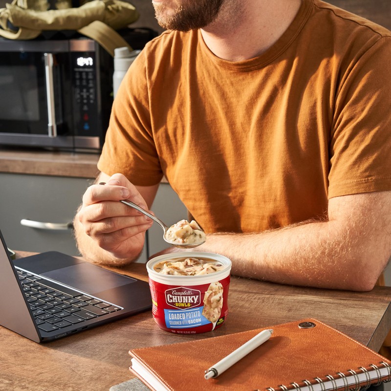 Campbell's Chunky Soup, Loaded Potato Seasoned with Bacon, 15.25 oz