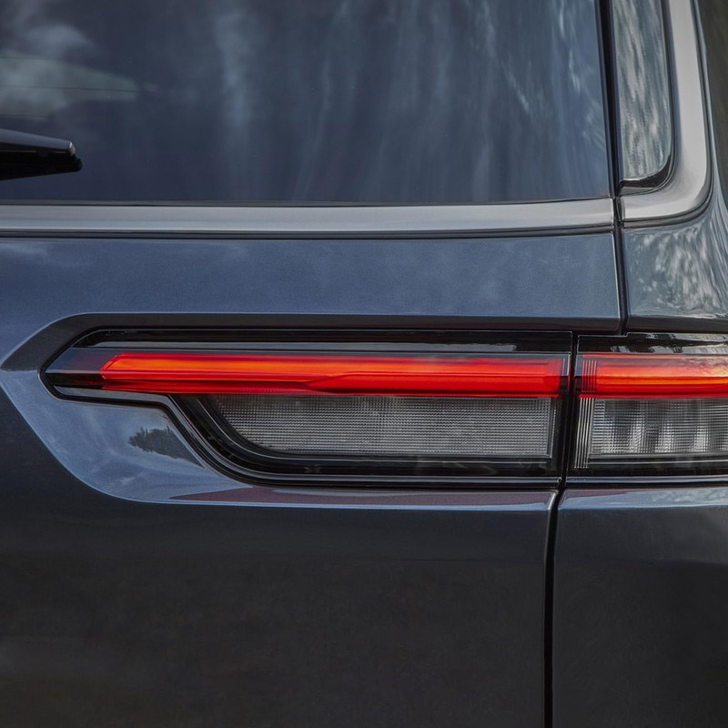 Huray Right Inner Tail Light Fit for Jeep Grand Cherokee