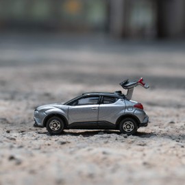 Tomika No. 94 Toyota C-HR (Box)