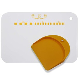 Kai Corporation FG5003 Little Chef Club Cutting Board, Made in Japan