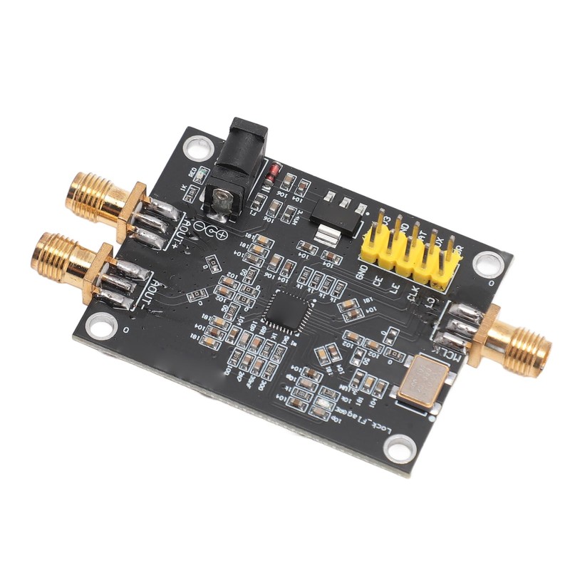 HF Signal Generator, 35 MHz to 4400 MHz HF Source