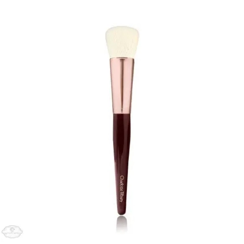 Charlotte Tilbury Magic Complexion Brush