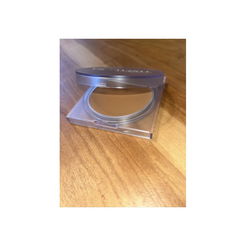 Huda Beauty GloWish Luminous Pressed Powder -10 DEEP TAN -