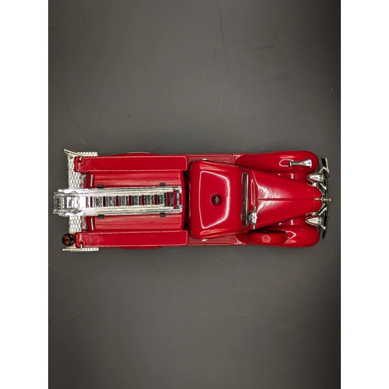 Liberty Classics Diecast 1936 Dodge Fire Pumper Engine #4 Bank