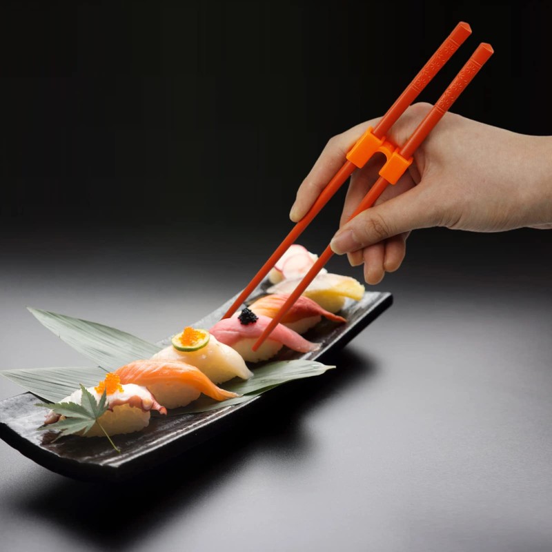 5 Pairs Chopsticks and Chopstick Helpers Set, Plastic Hinges Connector