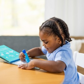 Melissa & Doug On the Go Water Wow! Reusable Water-Reveal Activity Pad - Under the Sea - Party Favors, Stocking Stuffers, Travel Toys For Toddlers, Mess Free Coloring Books For Kids Ages 3+