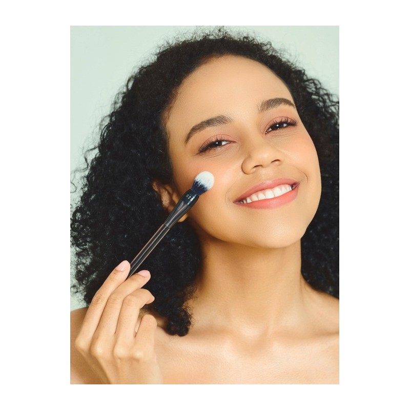 020 Chom Chom Blending Brush / 020 촘촘 블랜딩 브러쉬