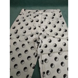 rue21 NEW Rue21 White Yin Yang Pattern Skate Jeans High Rise Women's Size 8 MSRP $45