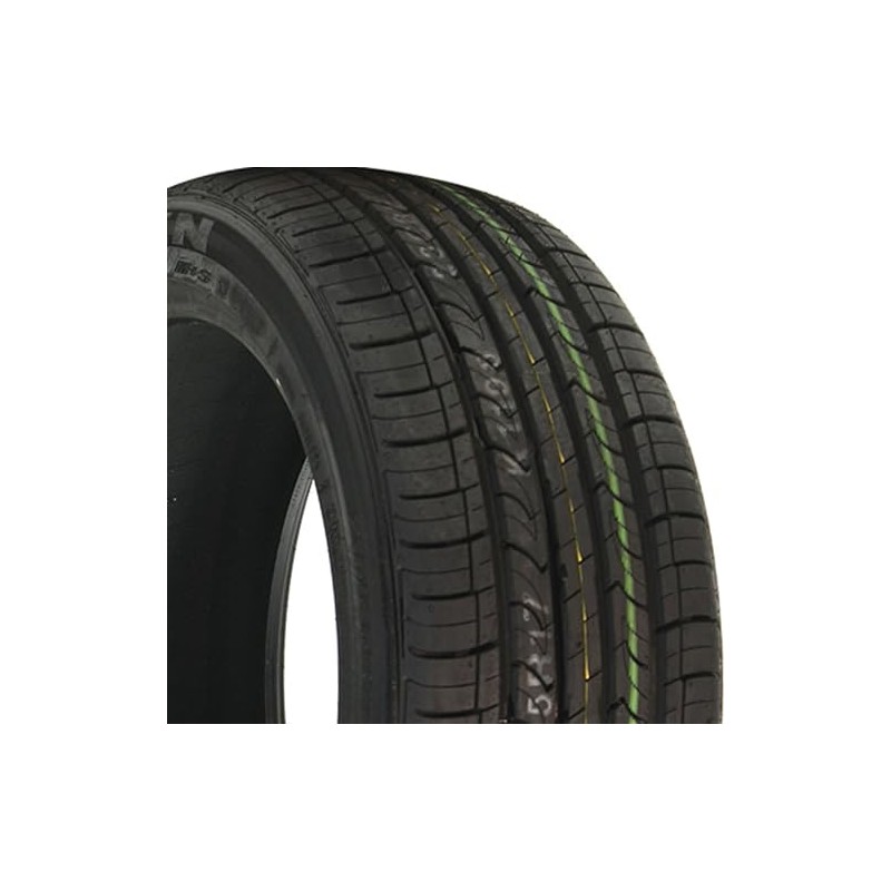 Nexen CP672 225/40R18 92H