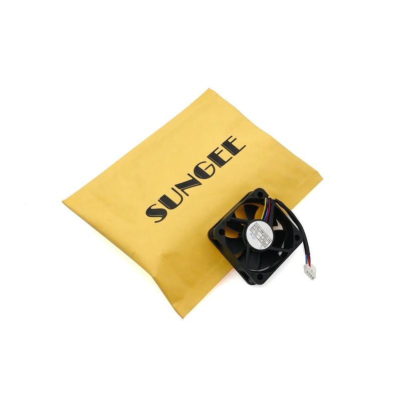 G5015M12D1+6 5cm 4line Temperature Control 0.2A 12V car Audio Cooling