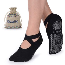 Ozaiic Pilates Socks for Women Non Slip Grip, Yoga Socks with Grippers for Barre, Hospital, Ballet, Dance, Barefoot Workout (Black - 1 Pair, one_size)