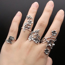 Hollow Carved Flowers Rings for Women,4Pcs Above Knuckle Blue Rings Set for Women Knuckle Rings Set for Women, Bohemian Vintage Silver Stack Rings (A-4pcs, Alloy)