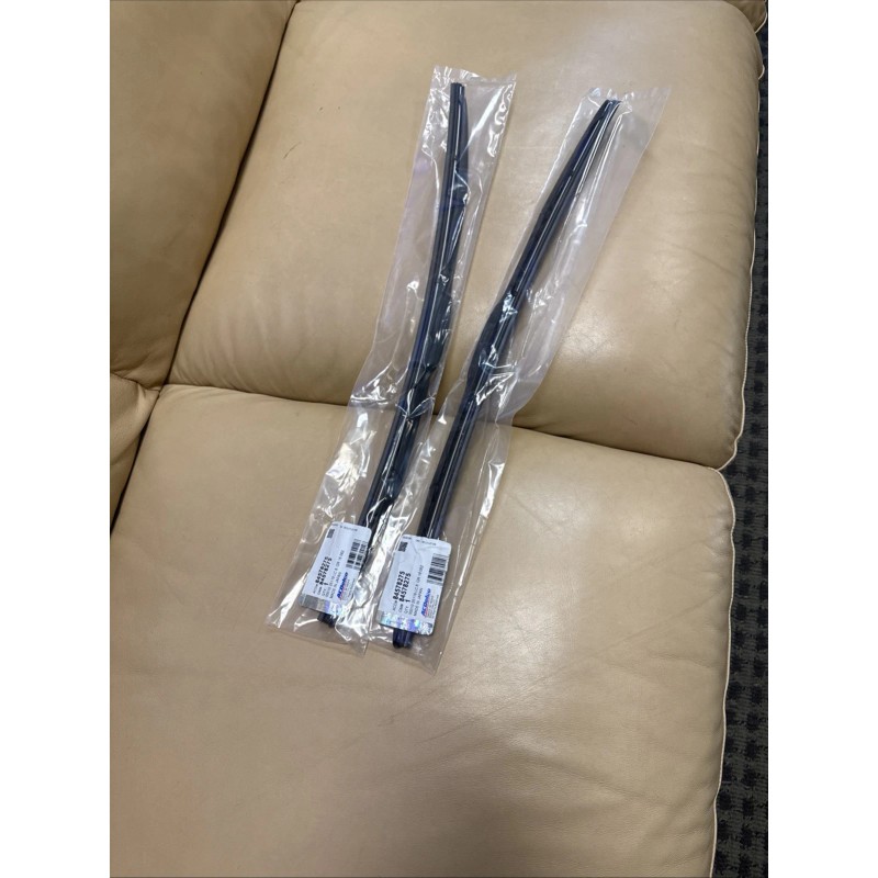 GM 19-22 SILVERADO SIERRA 1500 WINDSHIELD WIPER BLADE Pair GMC
