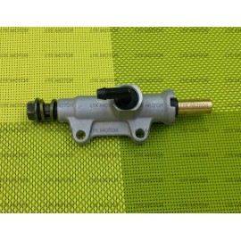 Unbranded/Generic New Polaris ATV Rear Brake Master Cylinder For Scrambler 400 2000 2001 2002