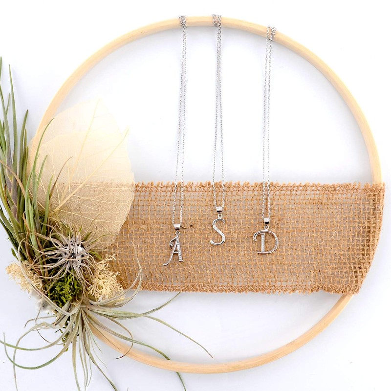 Morella Damen Halskette Silber mit Buchstabe U Anhänger 925 Silber