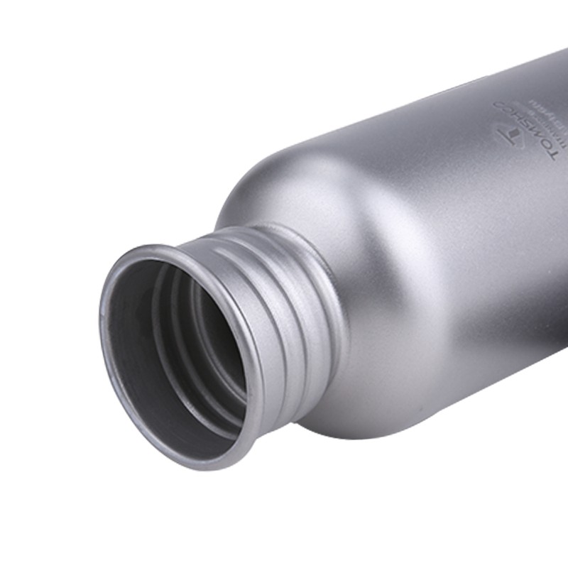 TOMSHOO 550ml Full Titanium Water Bottle with Extra Plastic Lid