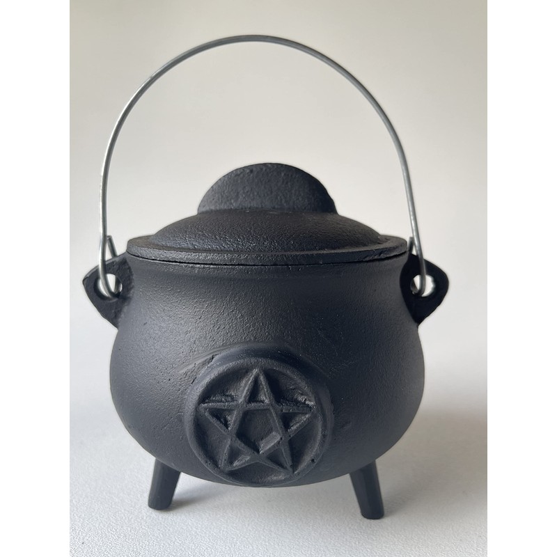 Pentagram Pentacle cast Iron Cauldron with lid and Handle, Witches